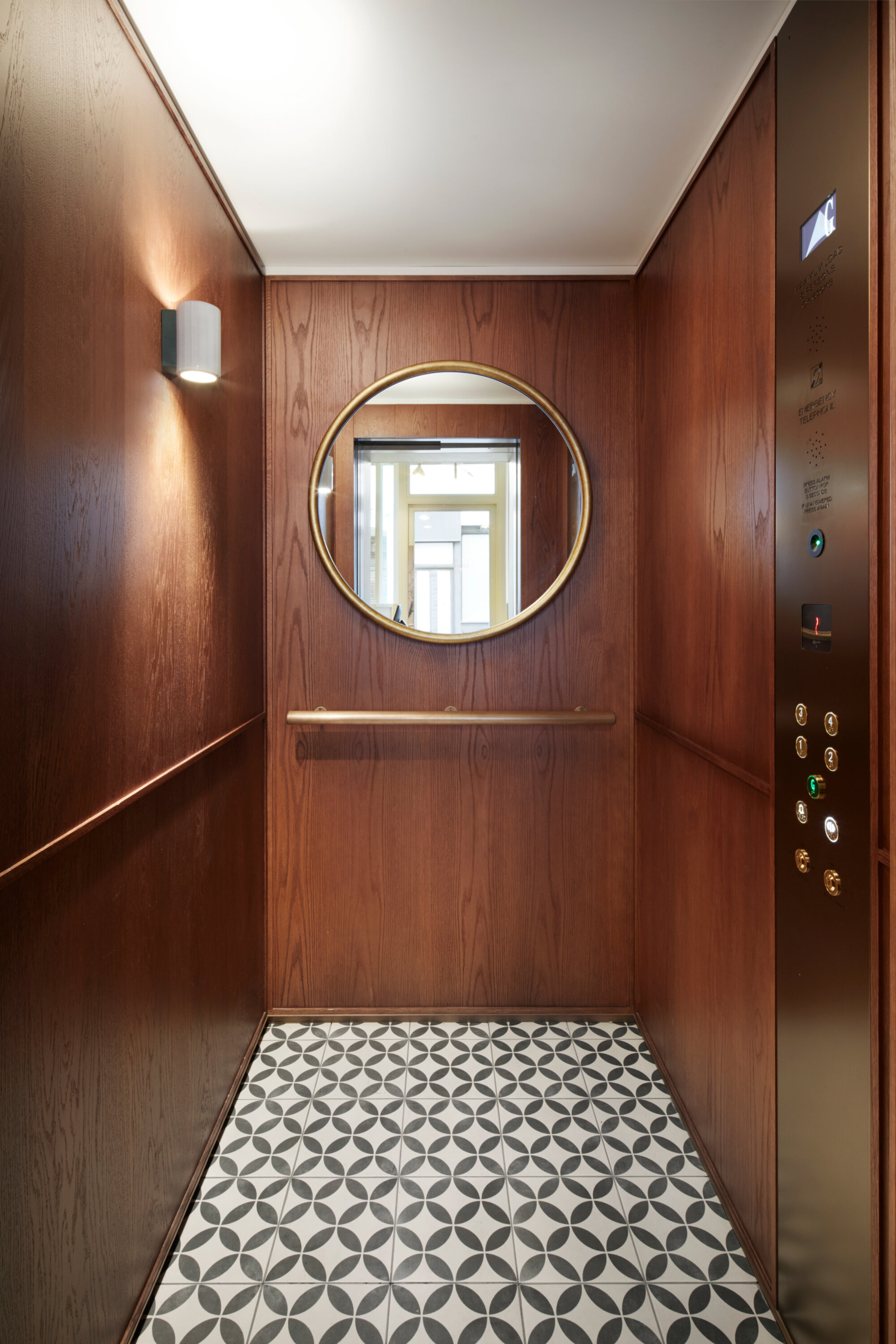 Three Rathbone Place - Piercy&Company