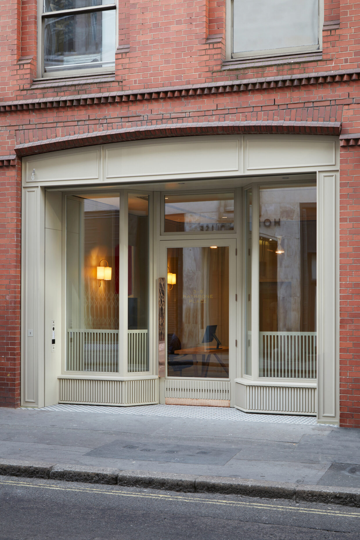 Three Rathbone Place - Piercy&Company